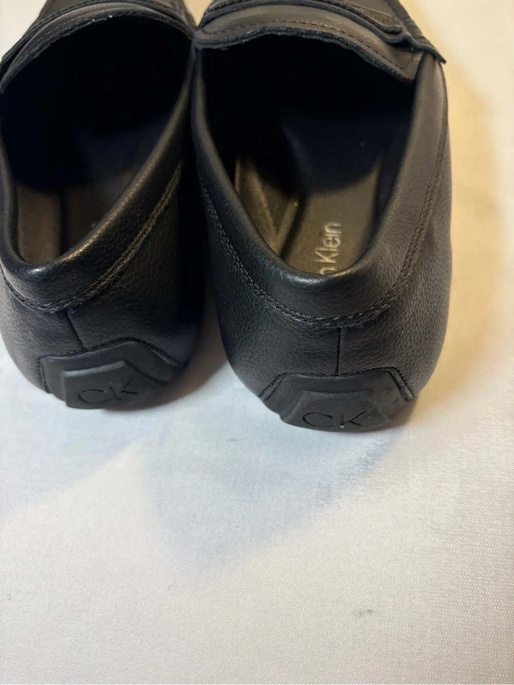Calvin Klein Oliver Black Pebble-Grain Leather Slip-On Loafers Size 10 New